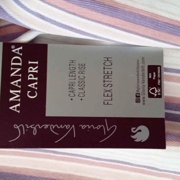 Amanda Colorful Striped Capri Size 22W. - Picture 7 of 7